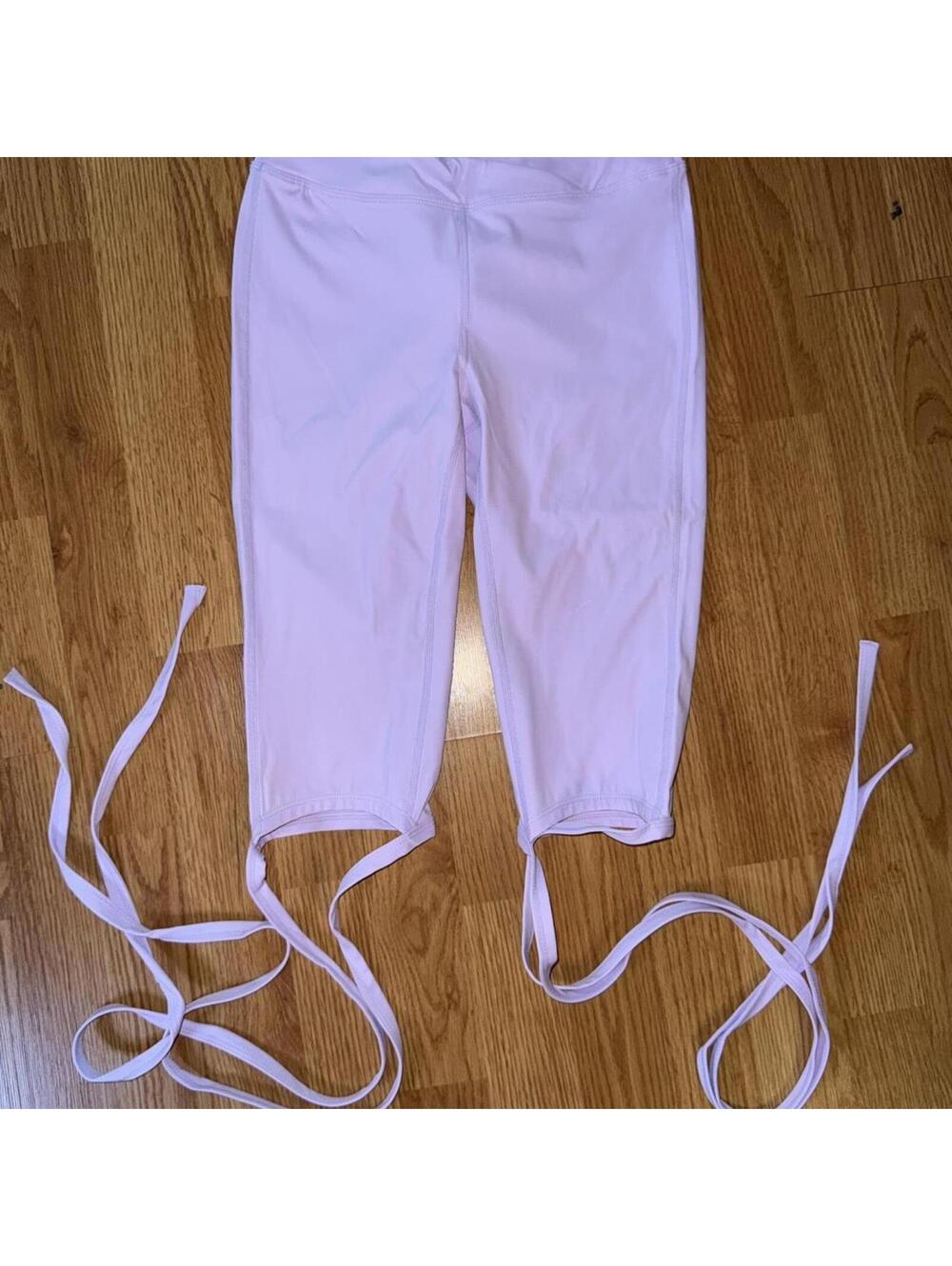 Halara Women's lavender purple 7/8 Leggings tie decoration NEW sz S artsy ballet